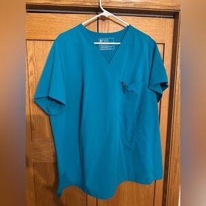 Figs Catarina One-Pocket Scrub Top